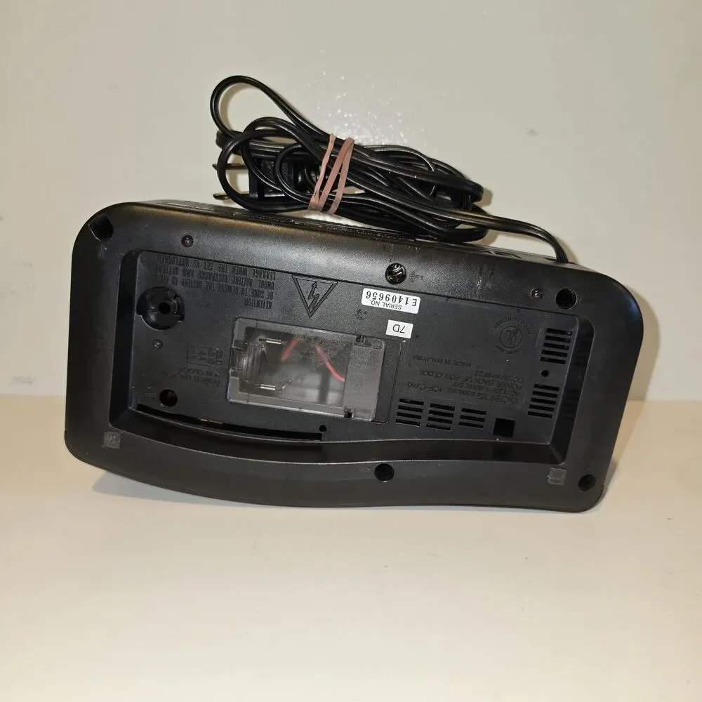 Sony Dream Machine ICF-C740 AM/FM Clock Radio Dual Alarm Digital Display Vintage